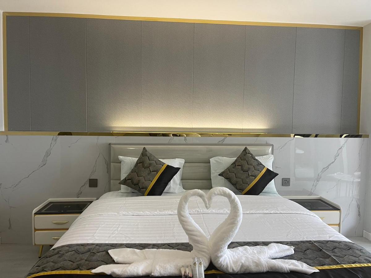 Berich Hotel Tak Εξωτερικό φωτογραφία
