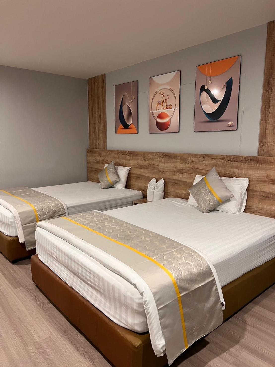Berich Hotel Tak Εξωτερικό φωτογραφία